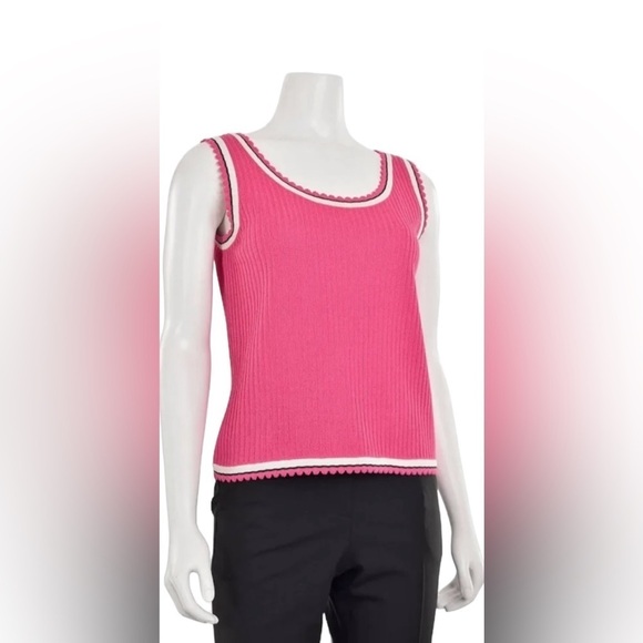 St. John Tops - St. John Scoop Neck Pink and Cream Wide Ribbed Knit Shell